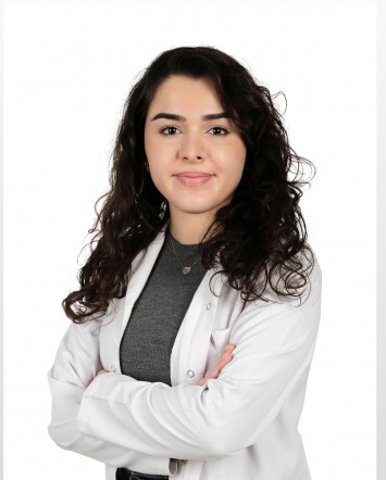 DT.EZGİ AKAR
